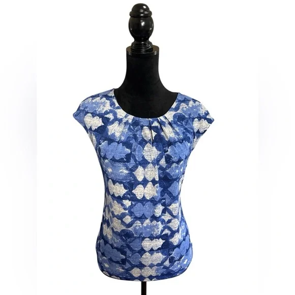 Ann Taylor Petite Blue Abstract Sleeveless Top SP - Picture 2 of 7